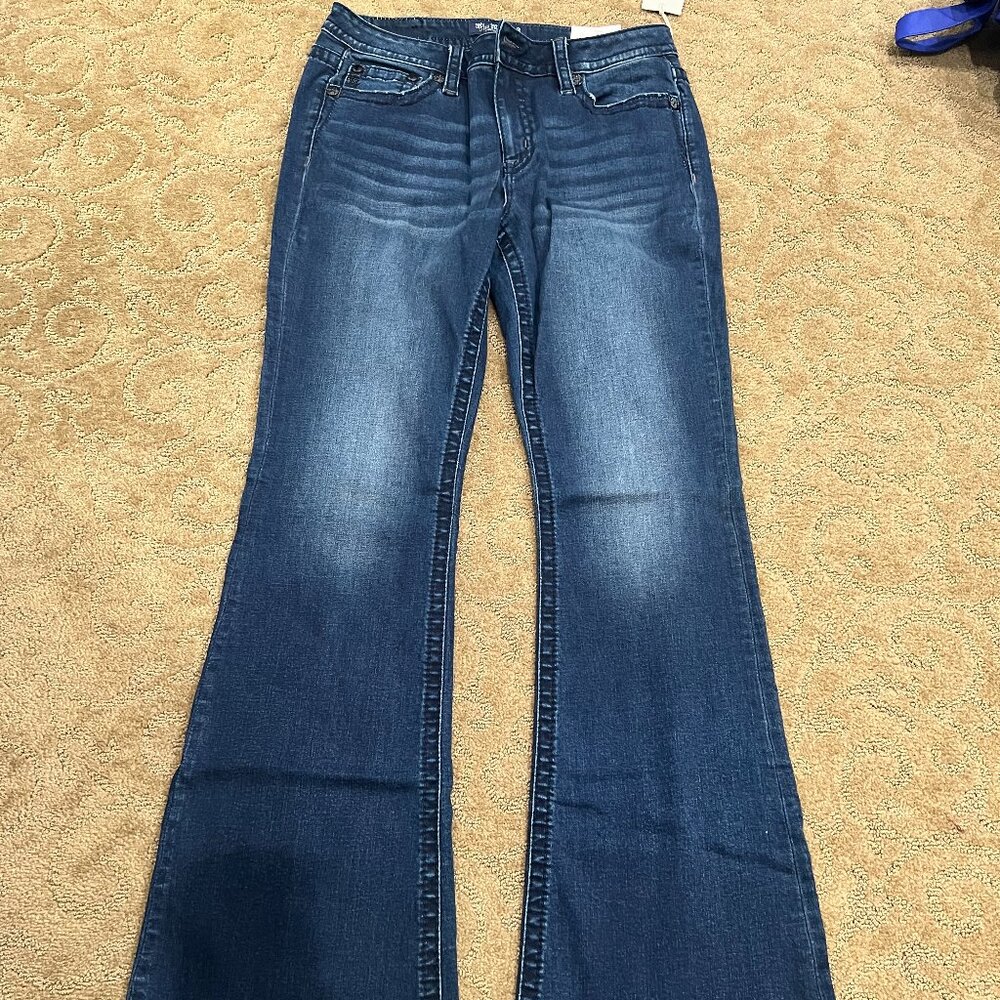 Miss Me Size 32 Mid-Rise Flare Jeans NWT Inseam 34